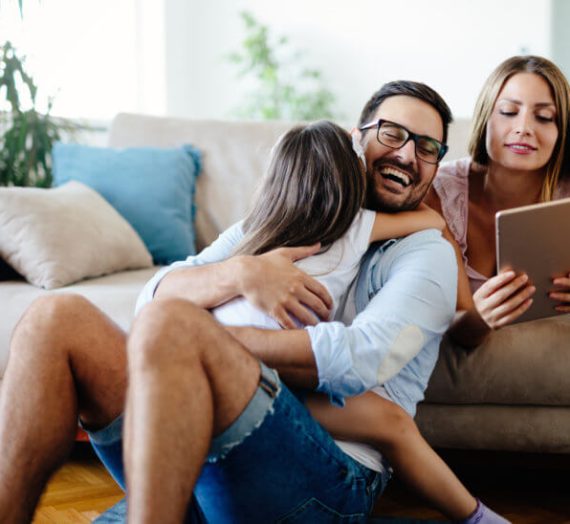 Freebies, Discounts, and Deals for New York Families During Coronavirus: Food Delivery, Exercise, and More!