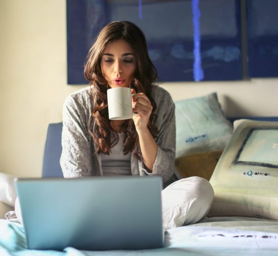 Online Female Communities: Women Looking for Support and Real Connections