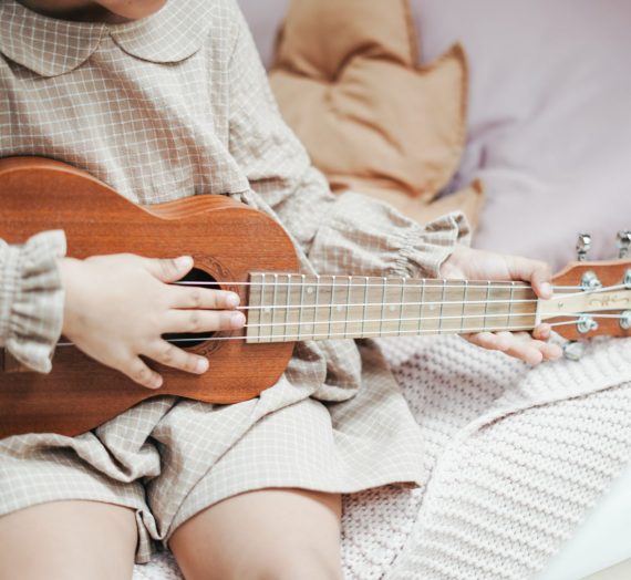 Online Music Classes and Sing-Alongs for Children and Families